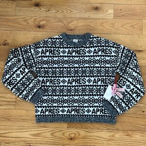 A New Day apres sweater